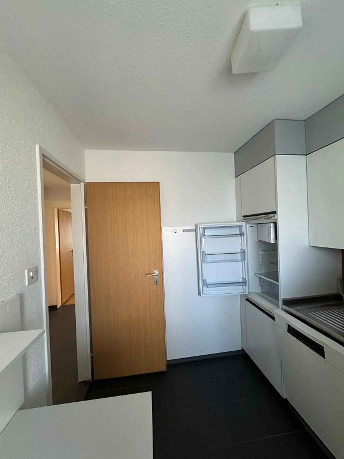 Charmante 2.5 Zimmer-Wohnung - Foto 1 von 8