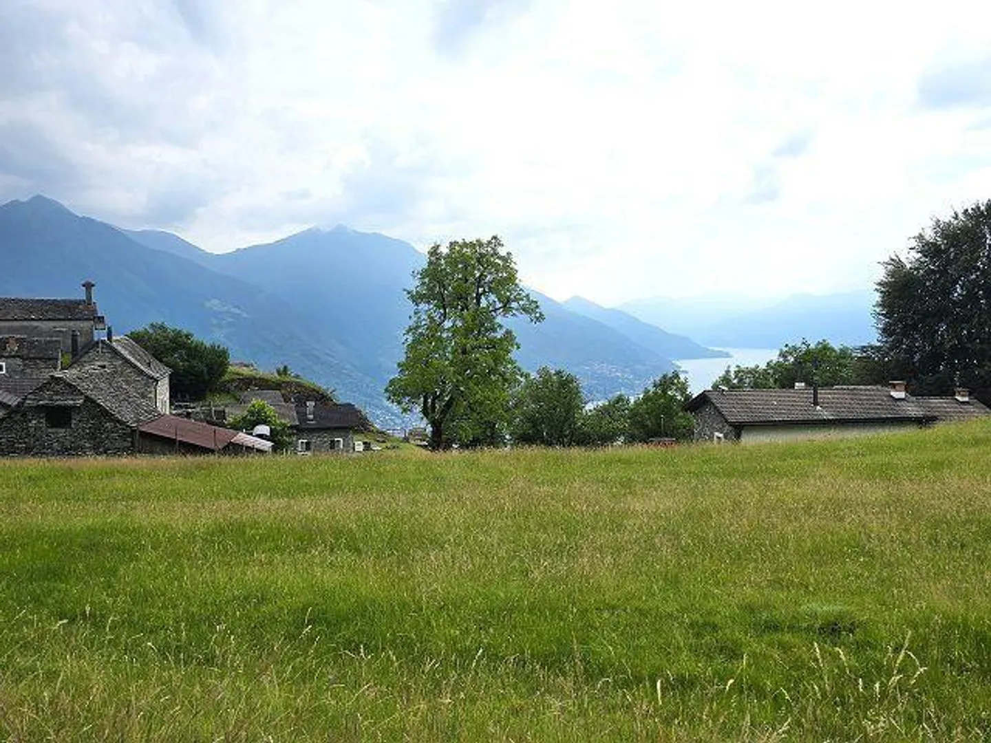2 Rustiques dans un emplacement très calme et ensoleillé avec vue / 2 rustici con t... - Photo 26 sur 36