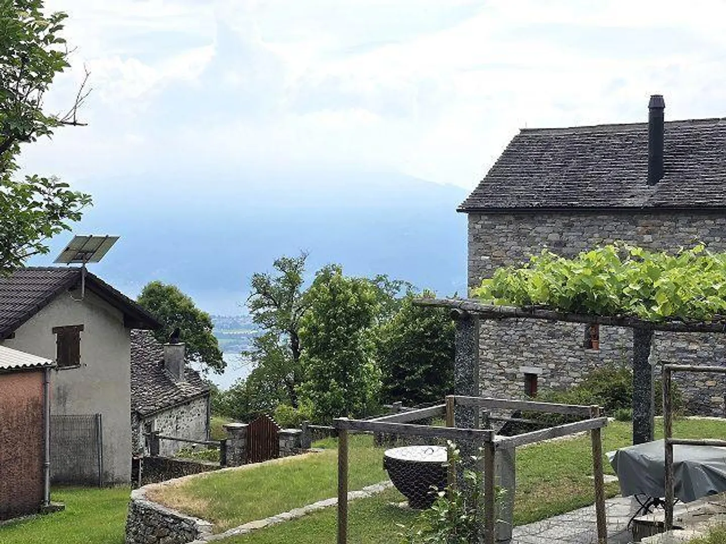 2 Rustiques dans un emplacement très calme et ensoleillé avec vue / 2 rustici con t... - Photo 24 sur 36