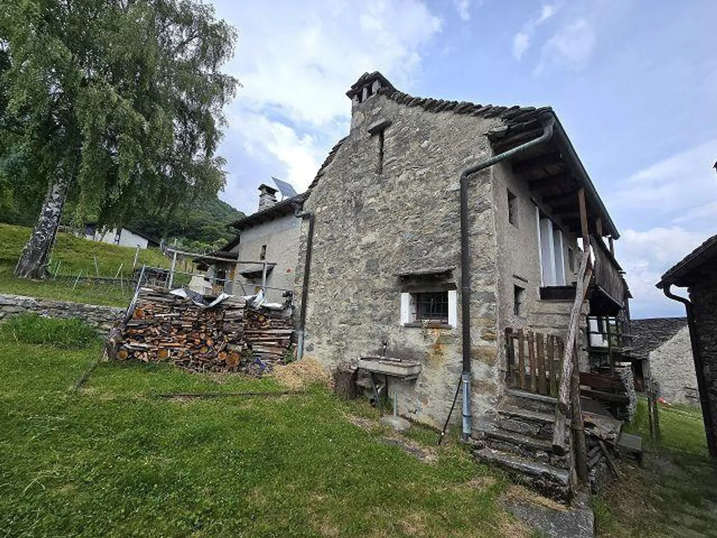 2 Rustiques dans un emplacement très calme et ensoleillé avec vue / 2 rustici con t... - Photo 28 sur 36
