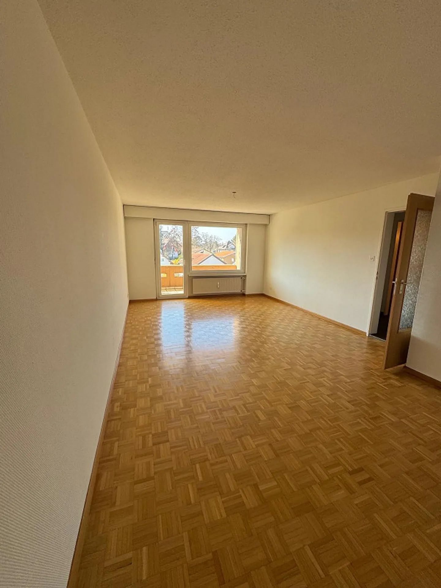 Charmante 2.5 Zimmer-Wohnung - Foto 4 von 8