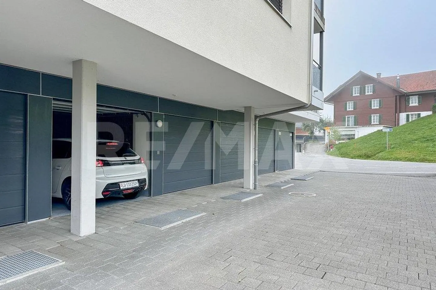 Modern 4½-room apartment in the heart of Menzberg - Photo 3 of 13