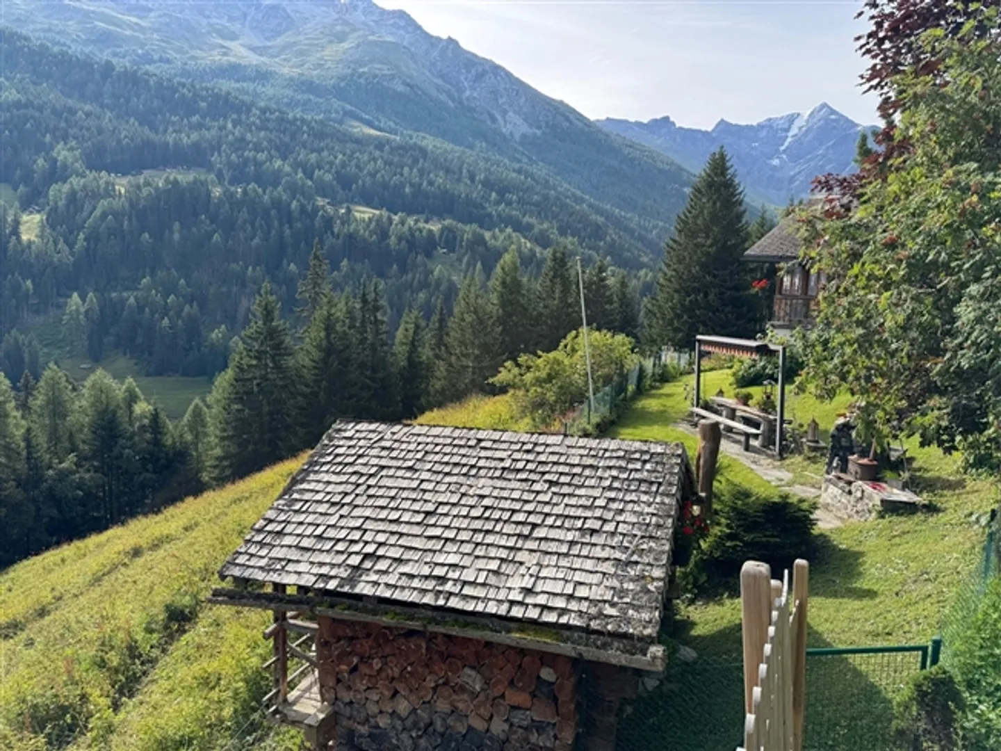 Summer Chalet and its Mazot / La Coût (Hérémence) / EXCLUSIVE AGENT - Photo 10 of 13