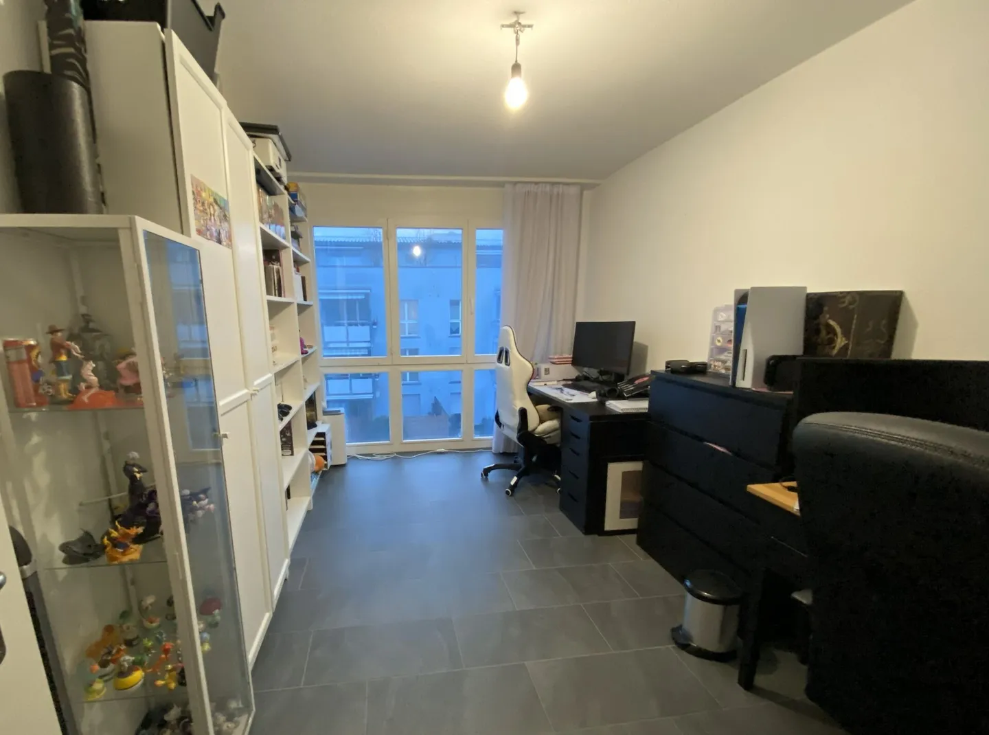 Appartement moderne, lumineux et attrayant de 3,5 pièces au centre de Fislisbach - Photo 5 sur 10