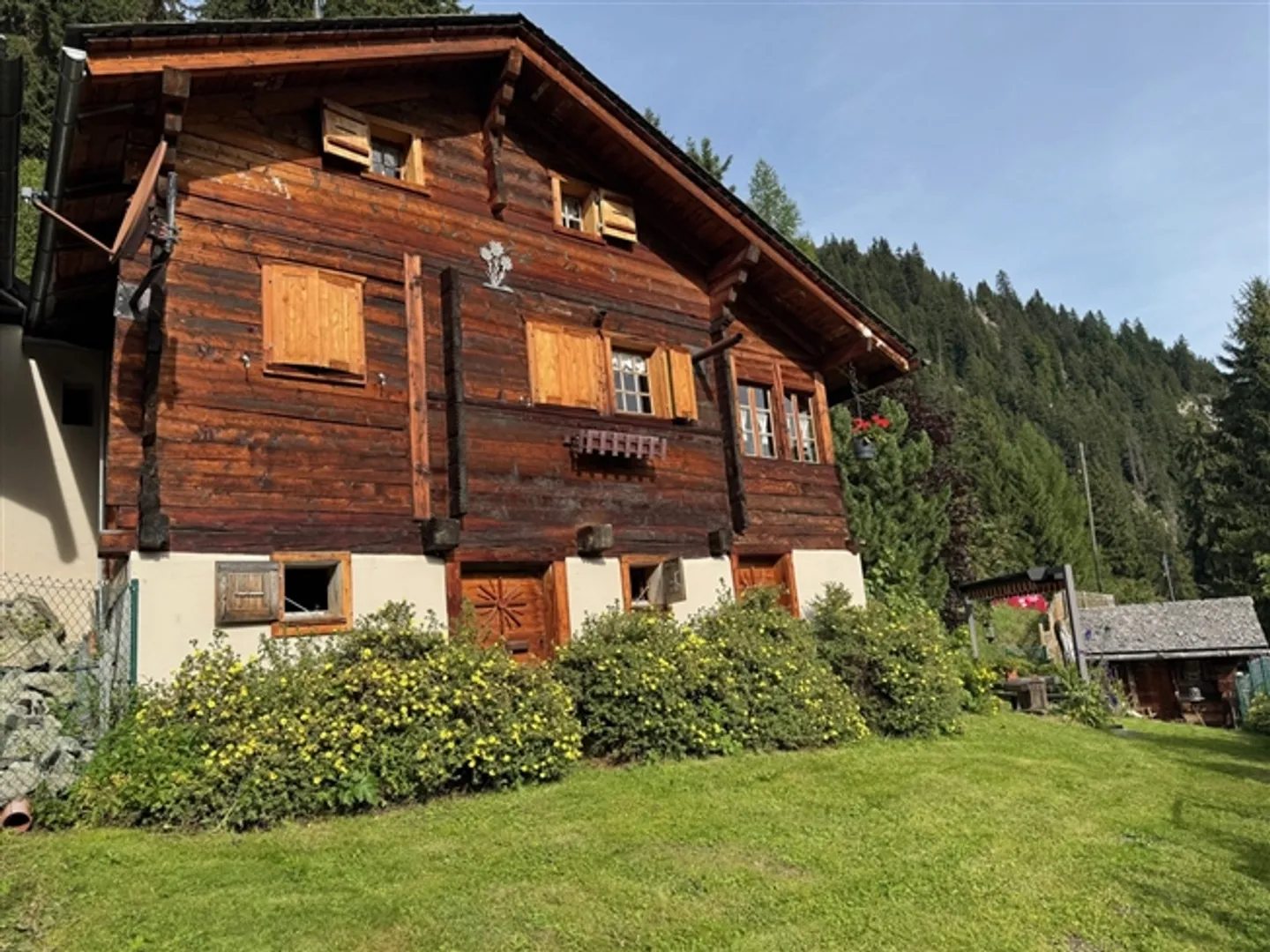 Summer Chalet and its Mazot / La Coût (Hérémence) / EXCLUSIVE AGENT - Photo 1 of 13