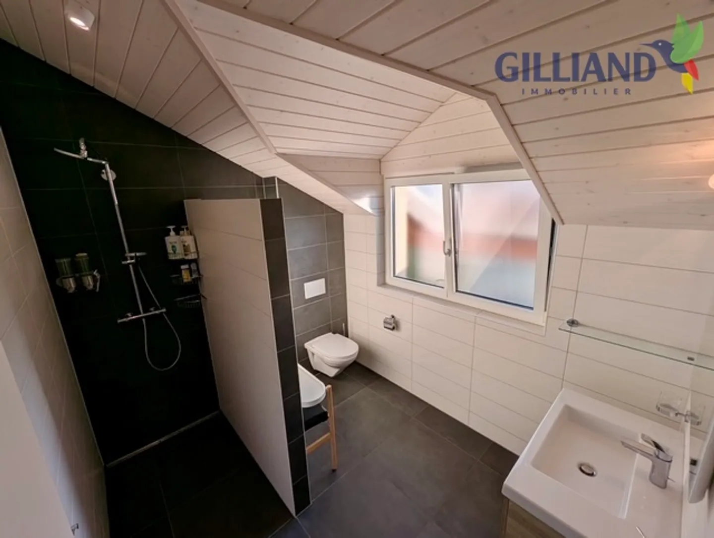 Appartement à louer - Photo 16 sur 19