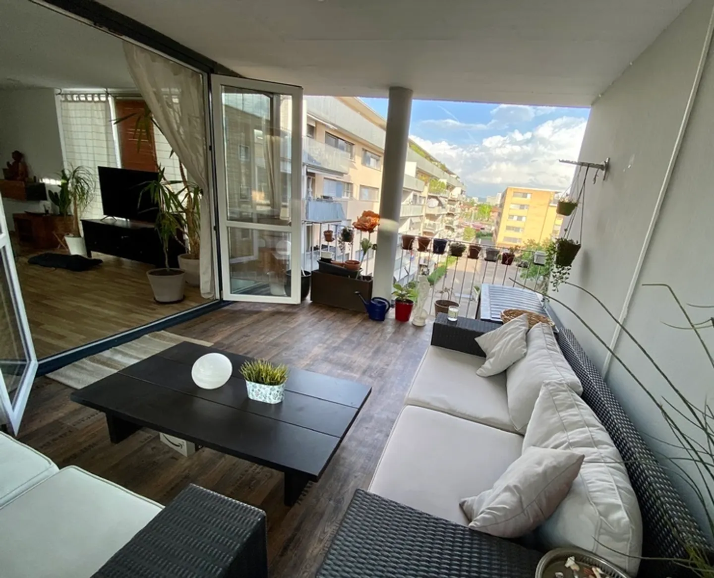 Appartement lumineux 4.5 pièces - Photo 1 sur 10