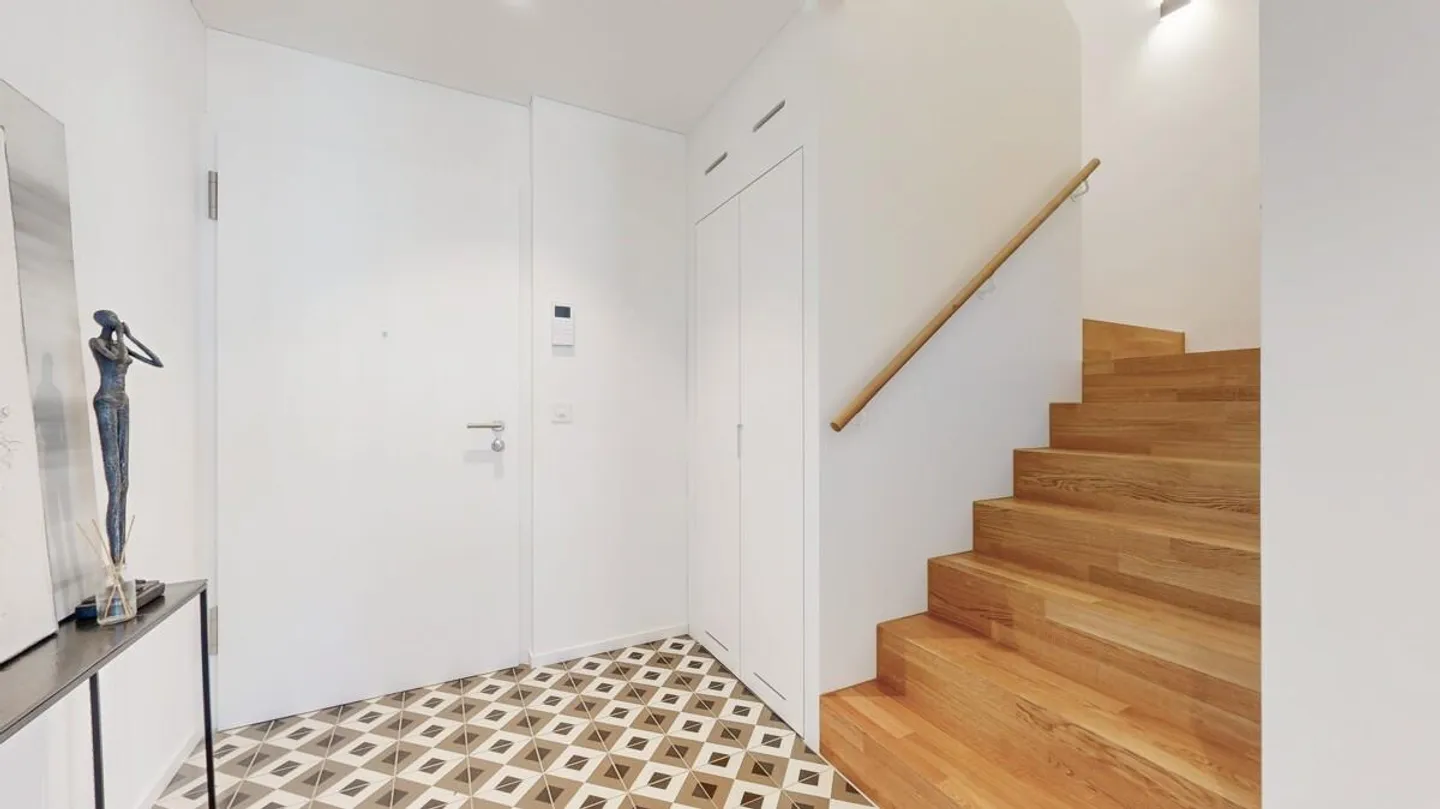 First rental: Fantastic 4.5 maisonette apartment with private roof terrace - Photo 6 of 10