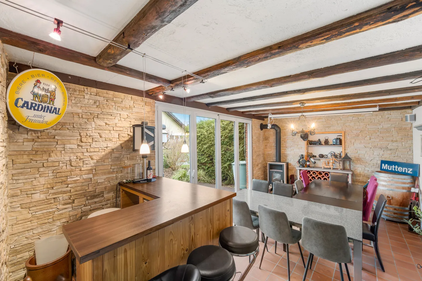 Casa bifamiliare con giardino convertito - Foto 12 di 14