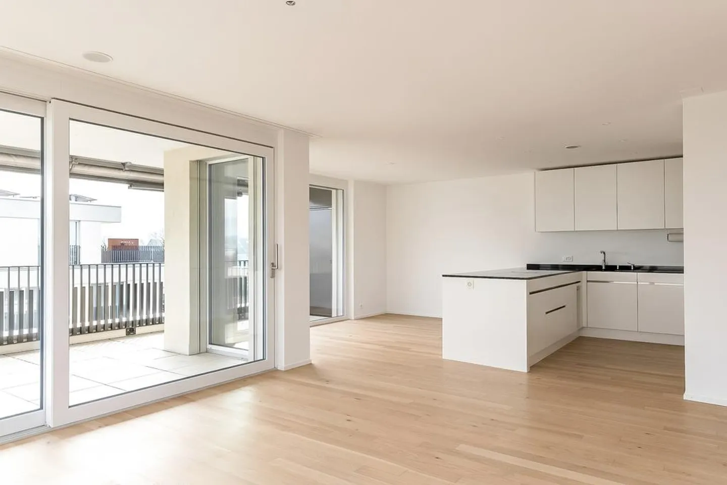 Vie moderne avec style et confort - Photo 3 sur 12