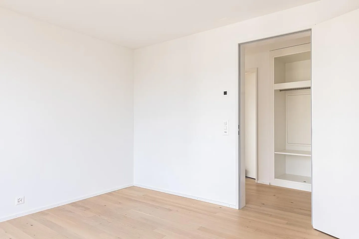 Vie moderne avec style et confort - Photo 9 sur 12