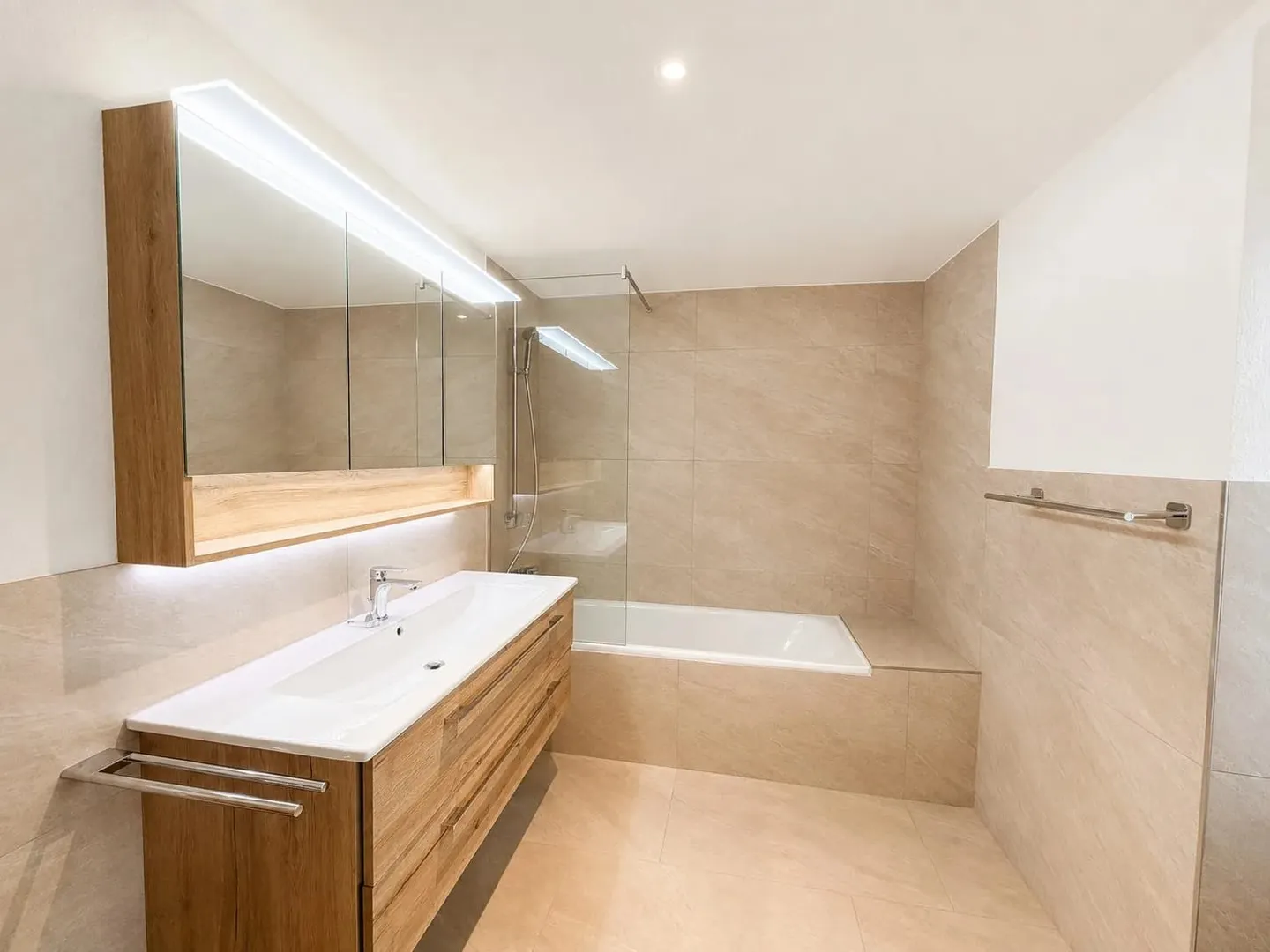Grosszügige 5.5-Zimmer-Maisonette - Foto 11 von 13