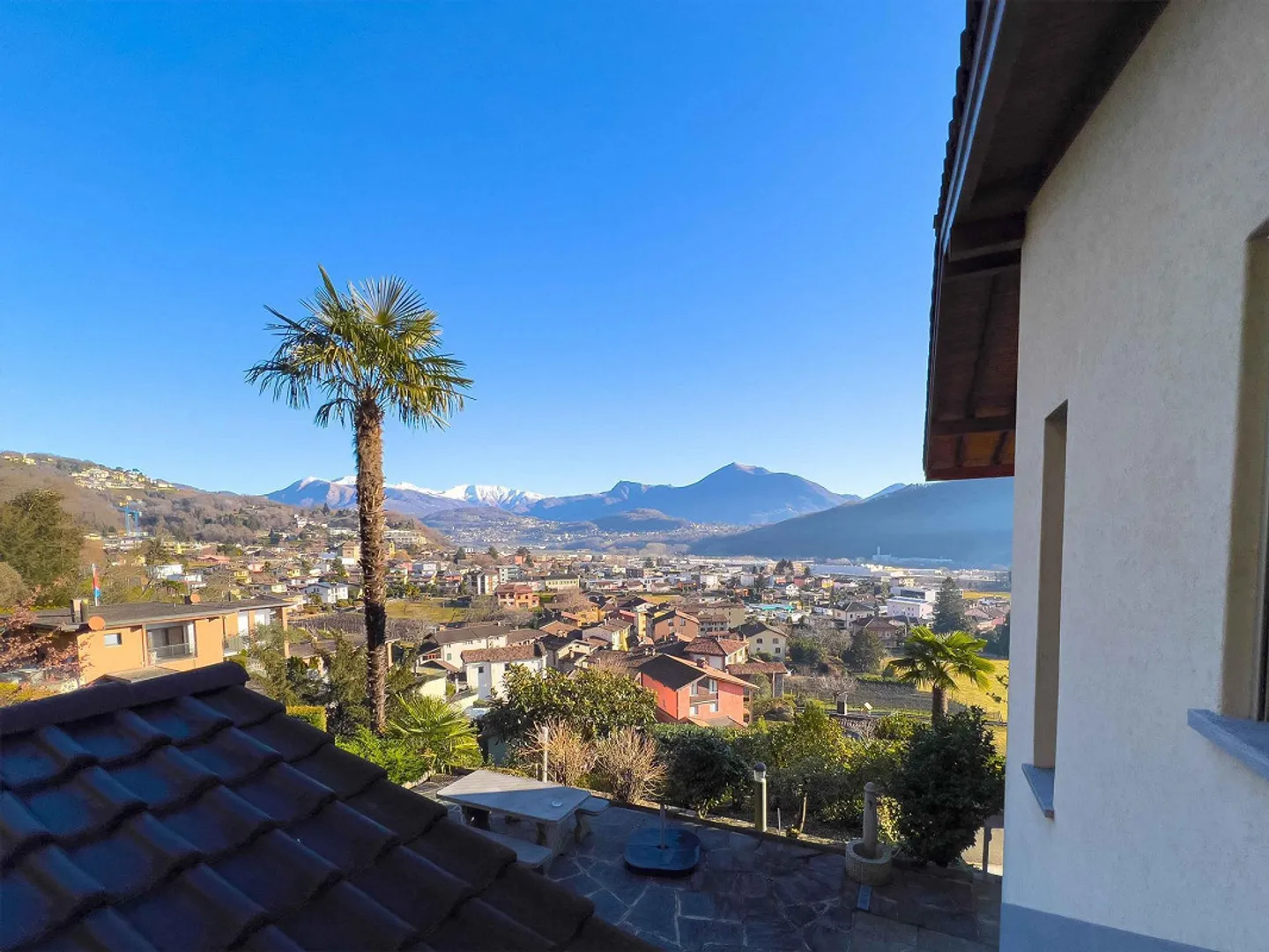 Casa unifamiliare con ampie aree verdi e possibilità di ampliamento - Foto 13 di 15