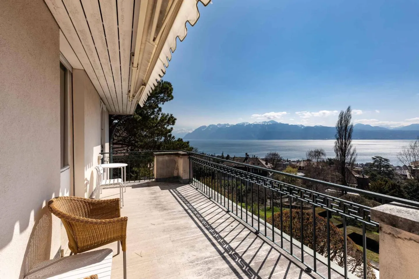 Villa mit Seeblick in Lausanne - Foto 6 von 12