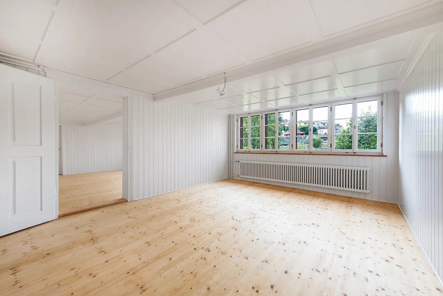 Design meets history - Residential jewel in a historic property - Photo 4 of 13