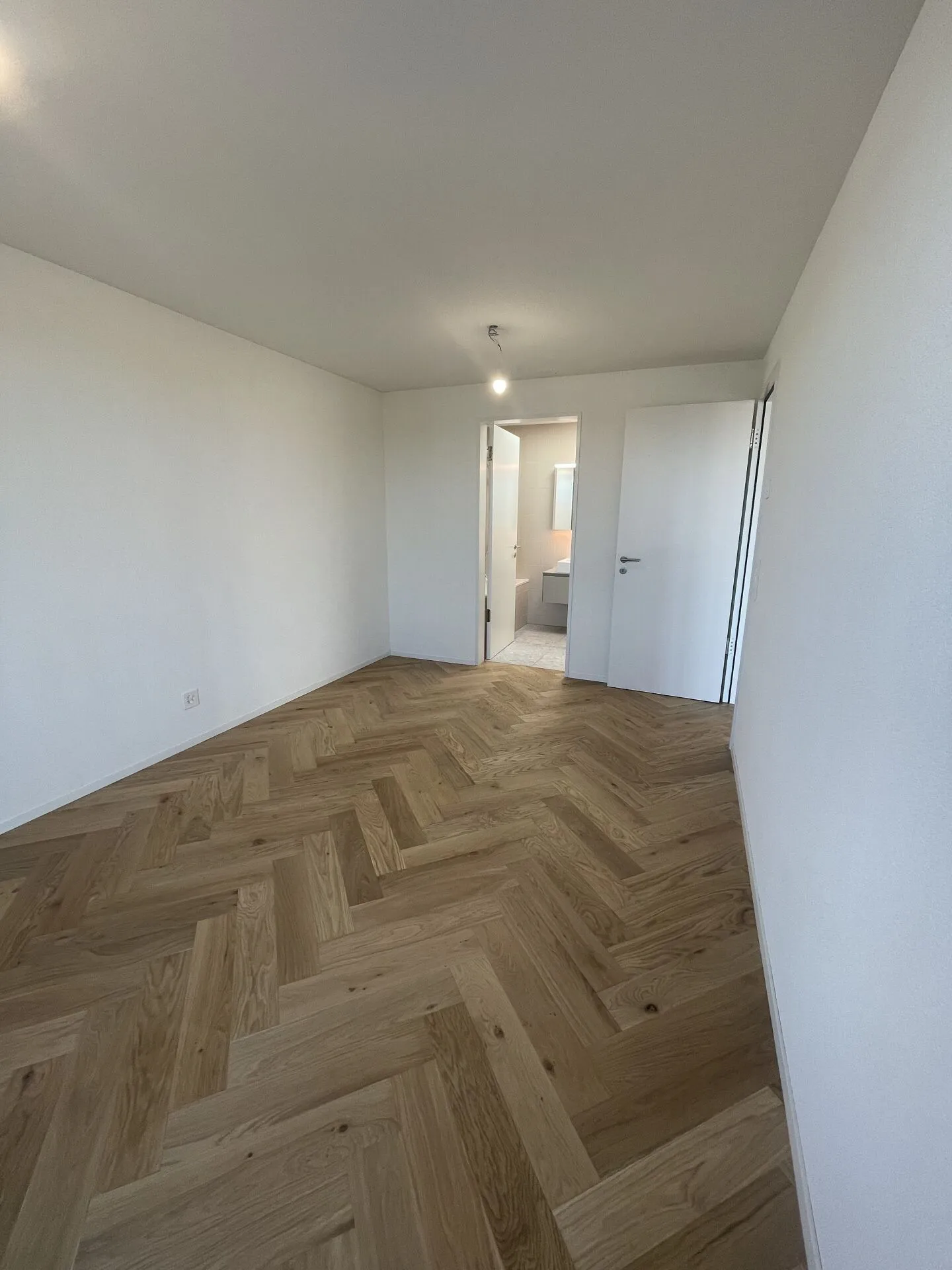 3.5 Room Penthouse Apartment North - Photo 13 of 26