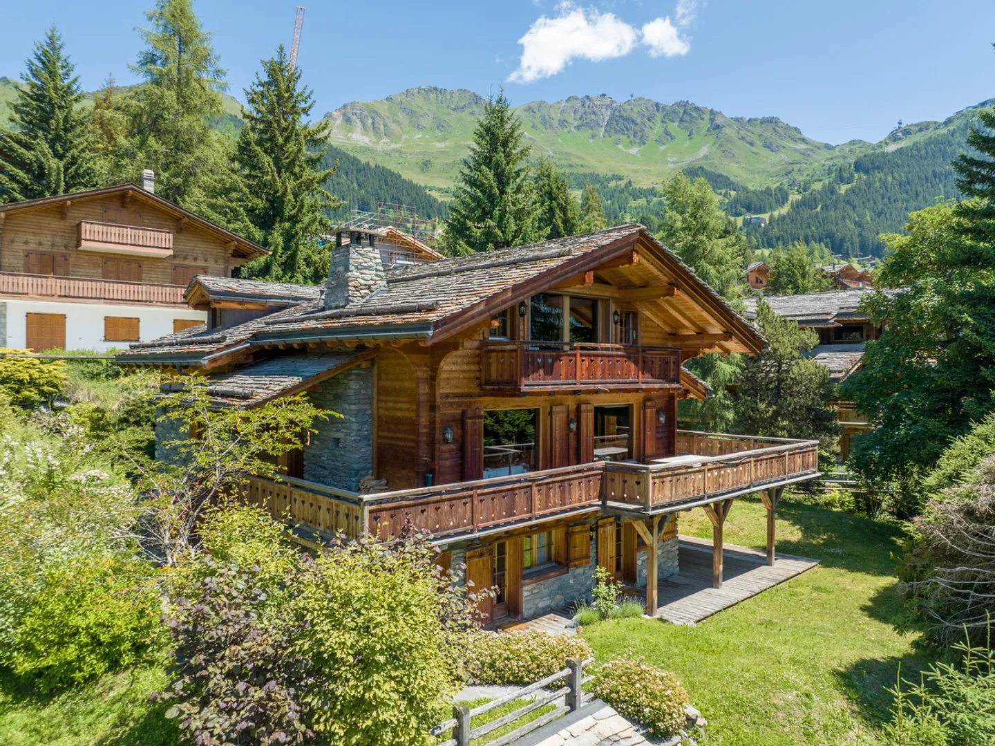 Einzigartige Gelegenheit in einer privilegierten alpinen Umgebung - Foto 1 von 9