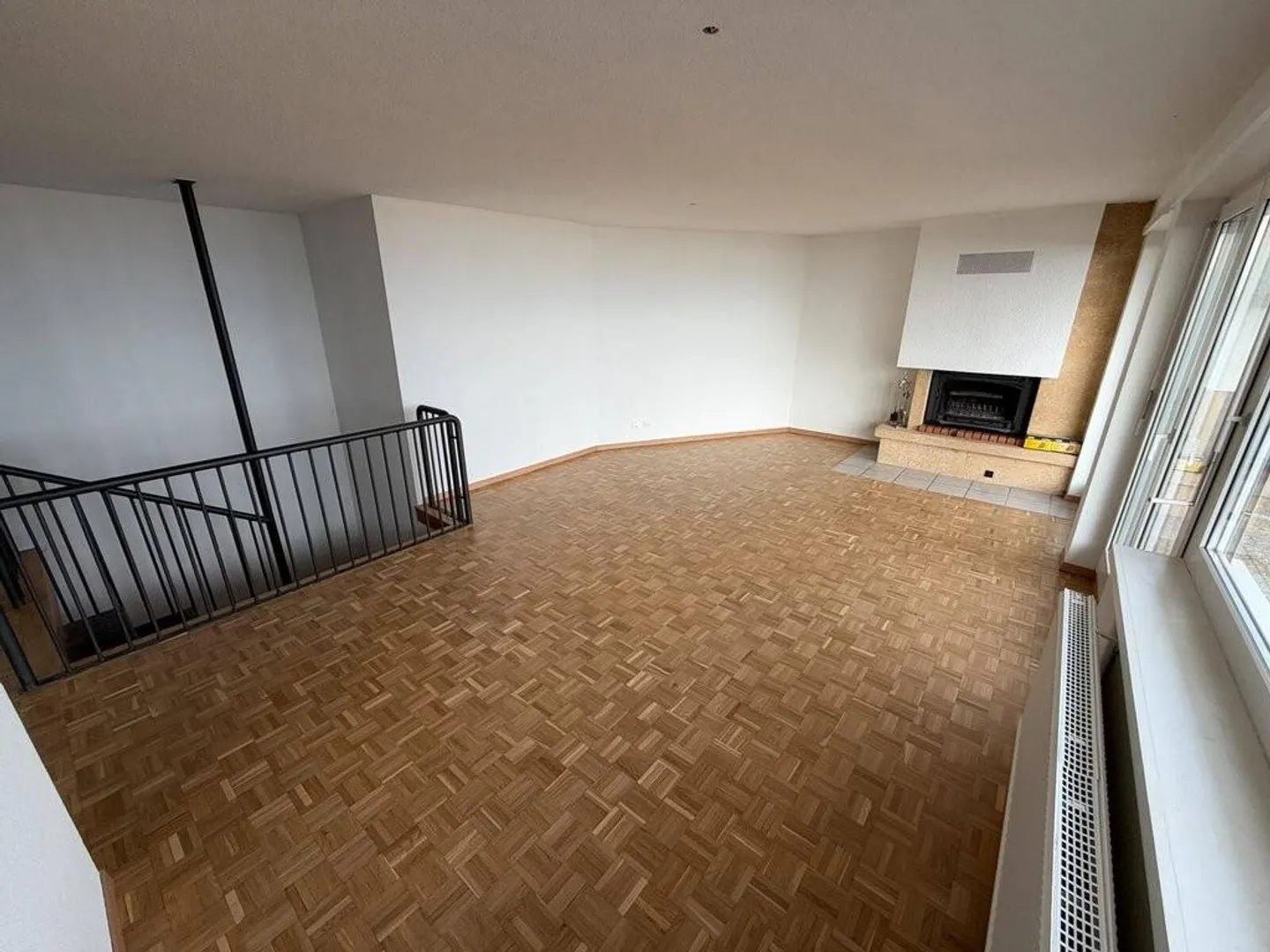 Duplex di 5,5 stanze con vista magnifica - Foto 6 di 12