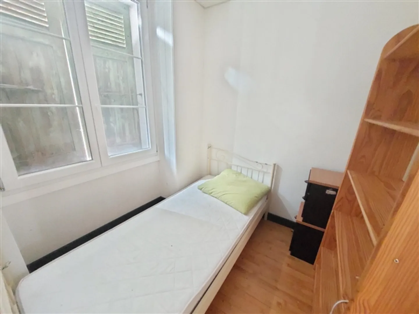 Exclusive - Photo 6 of 20