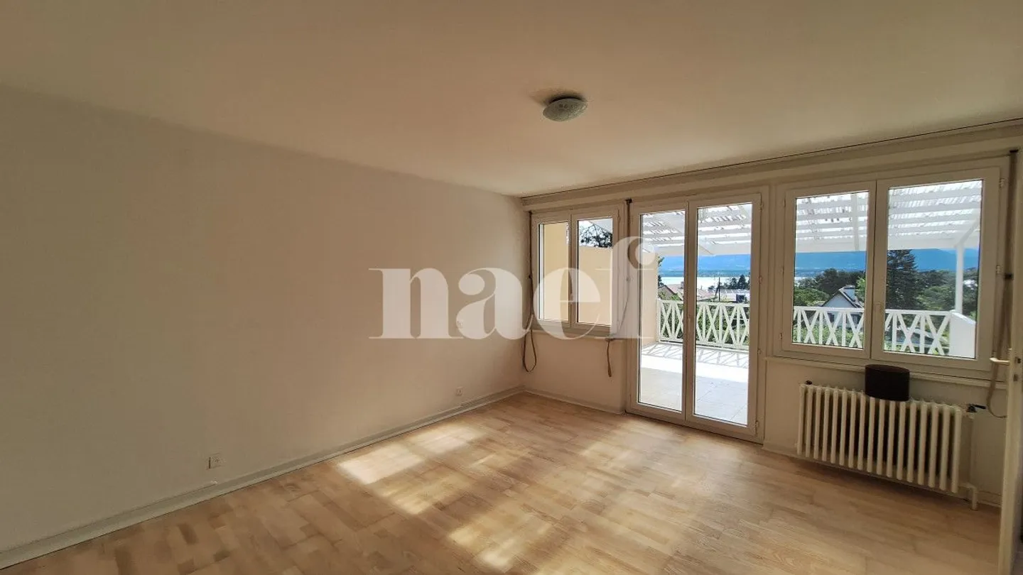 Schöne individuelle Immobilie mit 6,5 Zimmern von ca. 220 m2 mit großem Garten - Foto 6 von 13