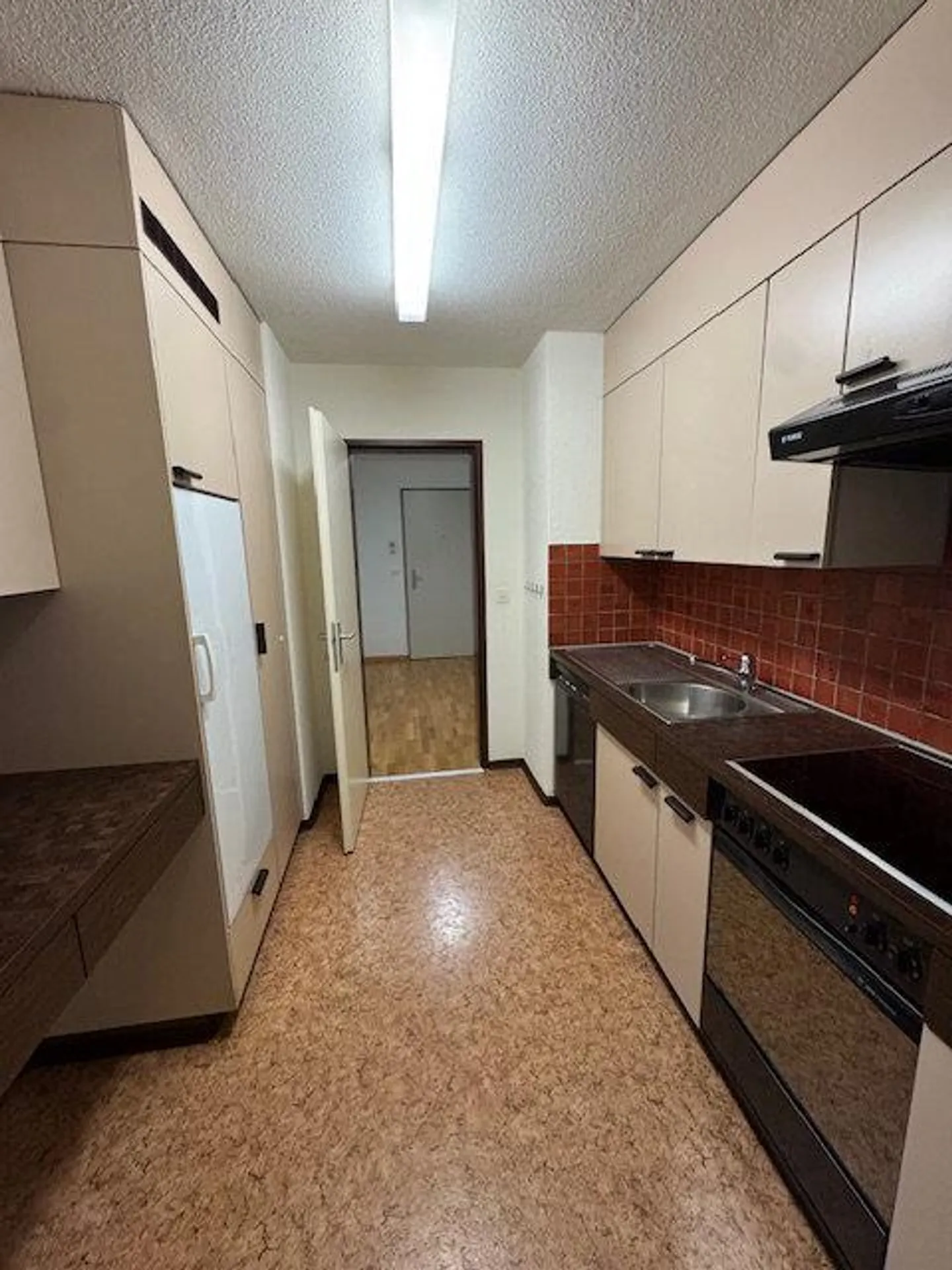 Grosszügige Wohnung mit Garten - Foto 4 von 8