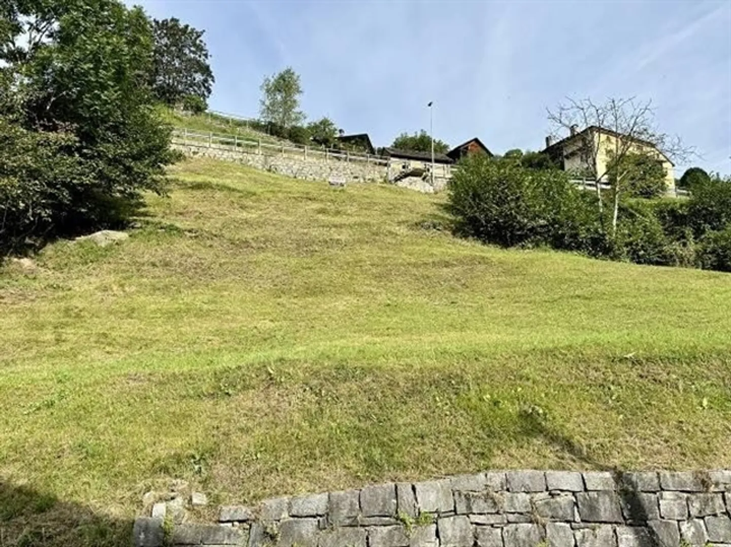 Tre terreni edificabili di 527 m2 ciascuno in Zona R3, soleggiata, tranquilla - Foto 1 di 11