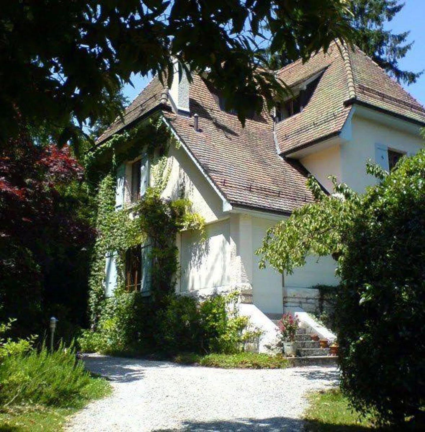 Sehr schöne charmante Immobilie in Versoix - Foto 1 von 12