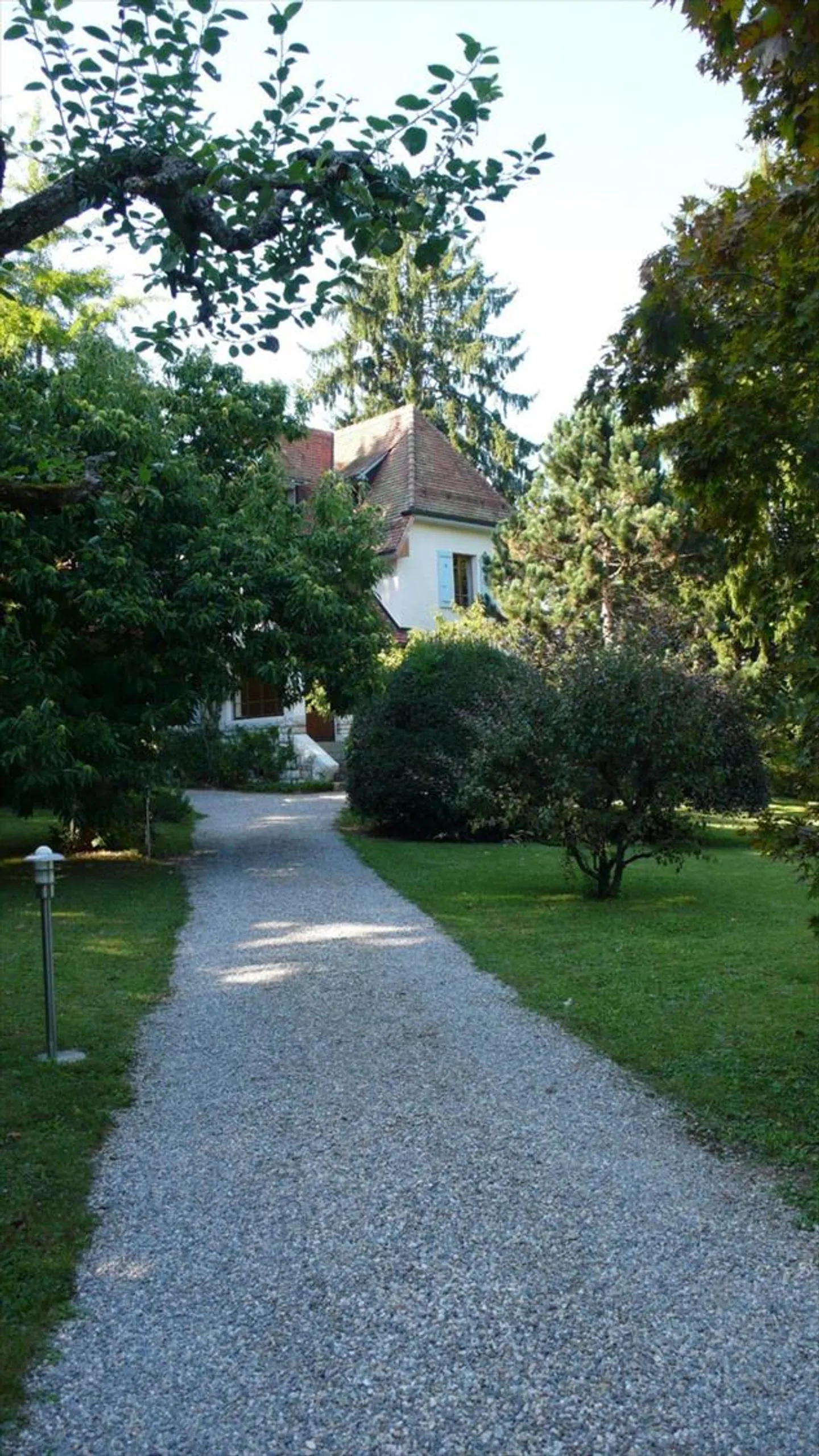 Sehr schöne charmante Immobilie in Versoix - Foto 11 von 12