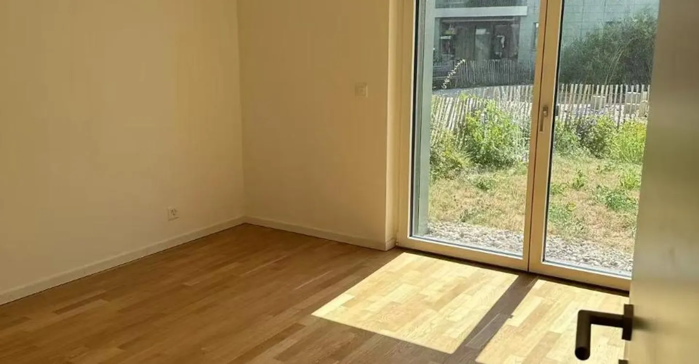 Magnificent 2.5-room apartment for rent in Chavannes-près-Renens - Photo 4 of 4