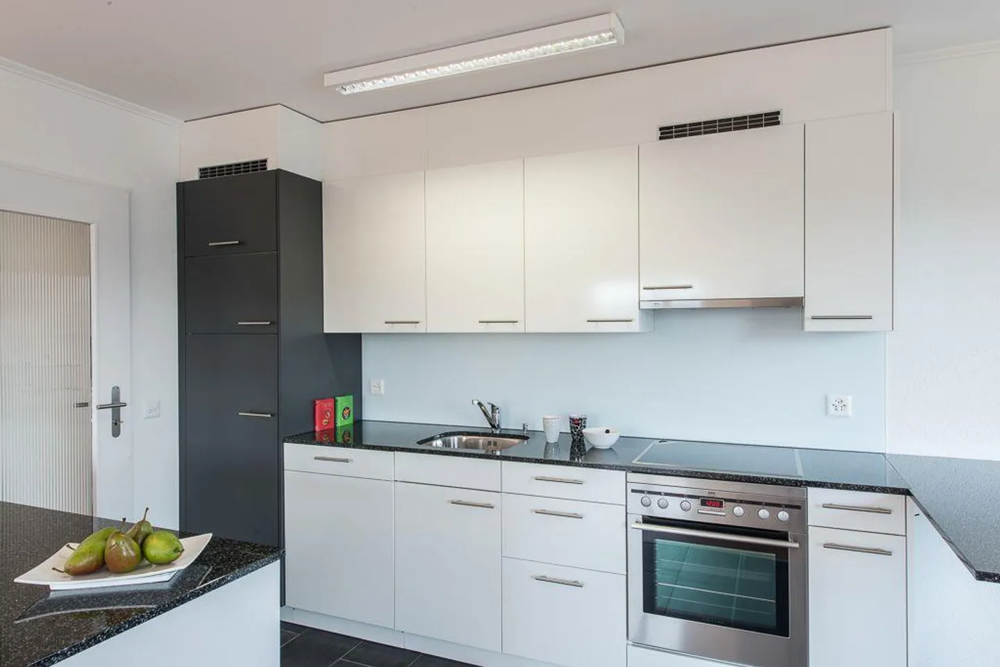 grand appartement avec une vue magnifique - Photo 1 sur 9