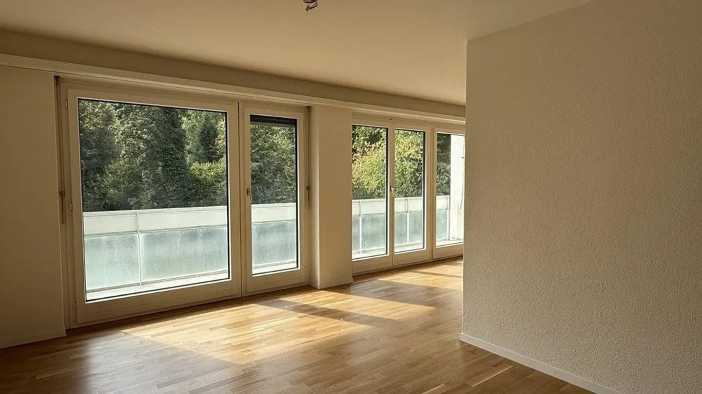 Appartamento 3 locali appena ristrutturato con ampio balcone - Foto 1 di 7