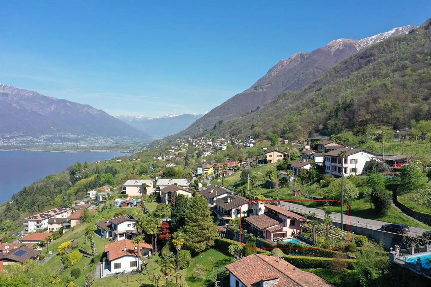 Beautiful single-family/holiday home with pool and view of Lake Maggiore - Photo 3 of 19