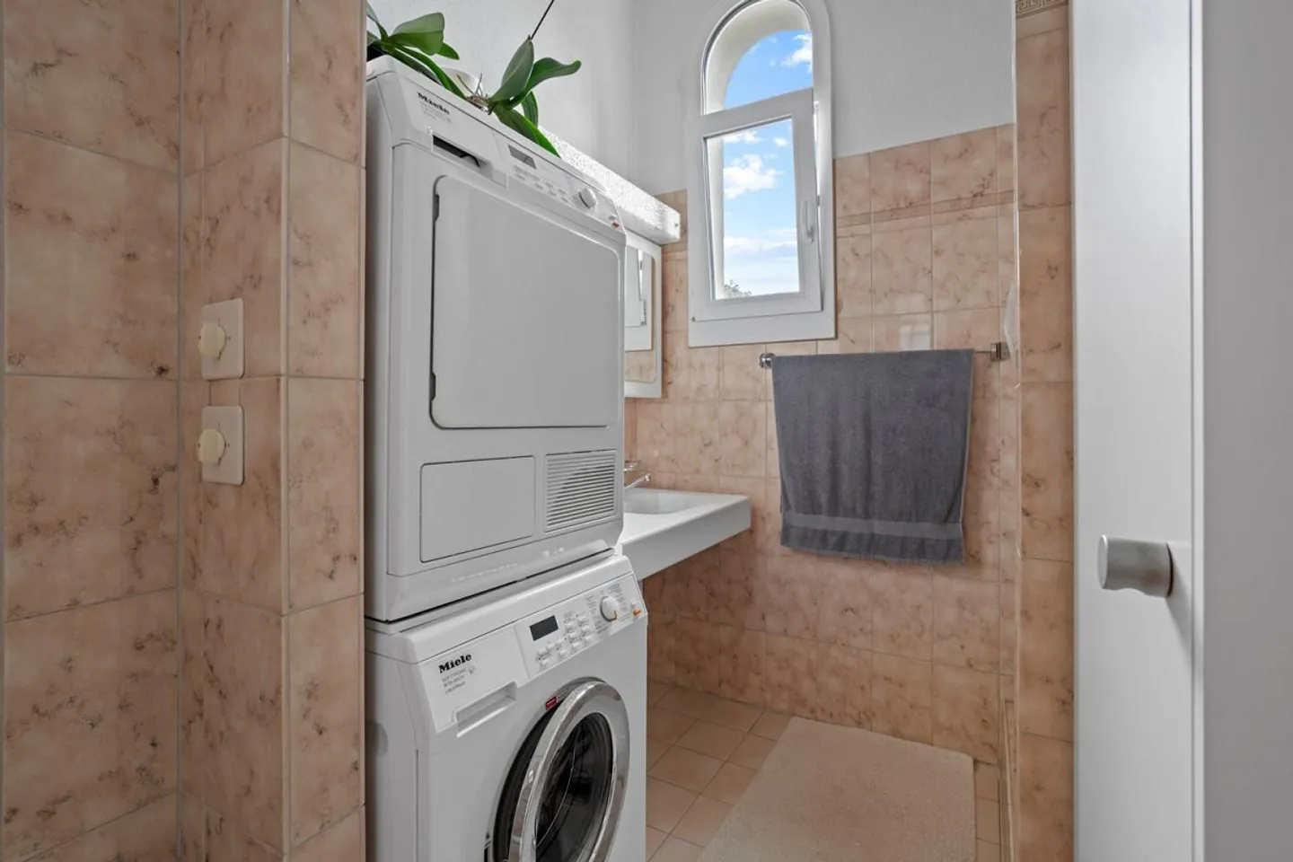 Maisonette de 5,5 pièces près de l'hôpital de Frauenfeld - Photo 26 sur 30
