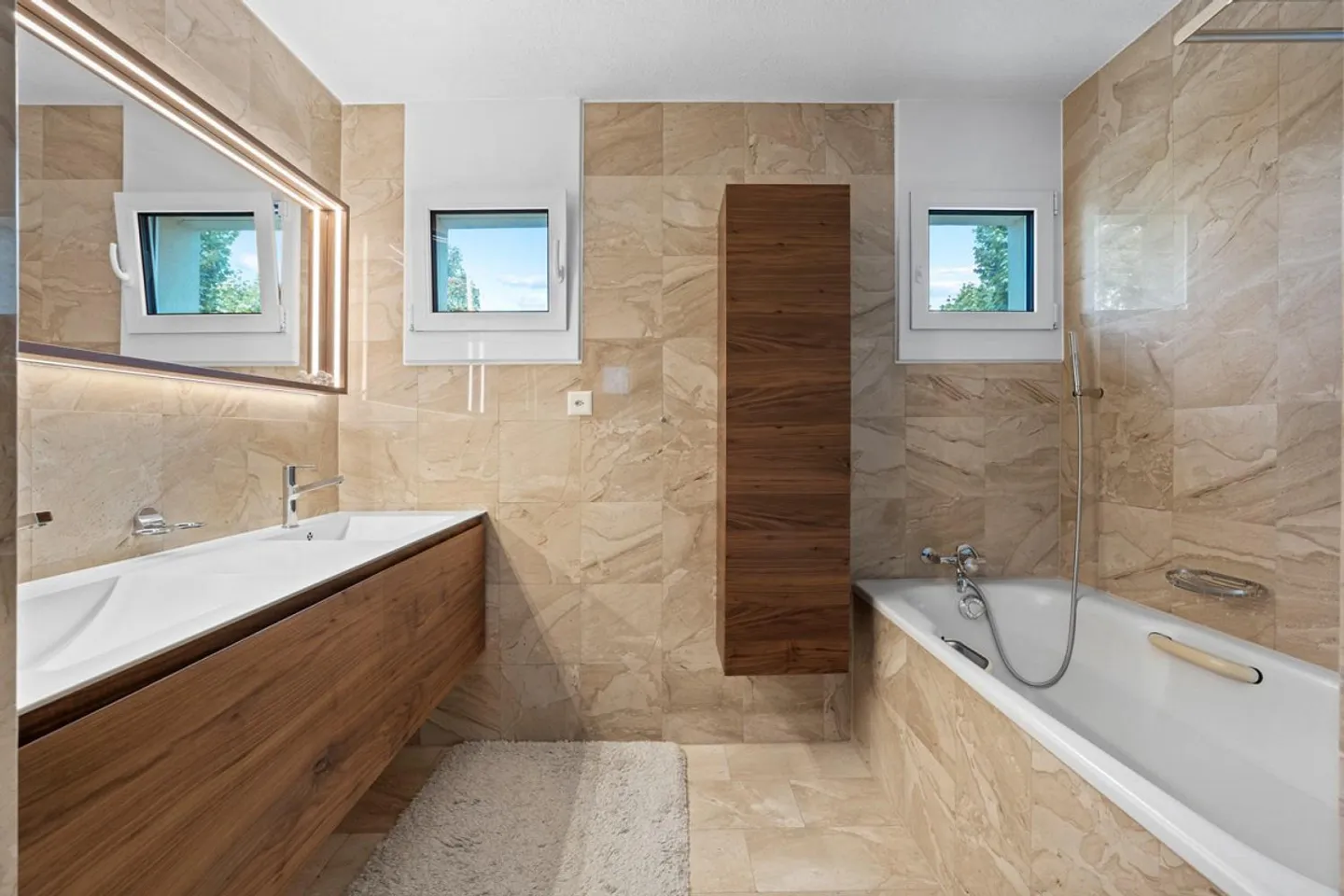 Maisonette de 5,5 pièces près de l'hôpital de Frauenfeld - Photo 3 sur 30