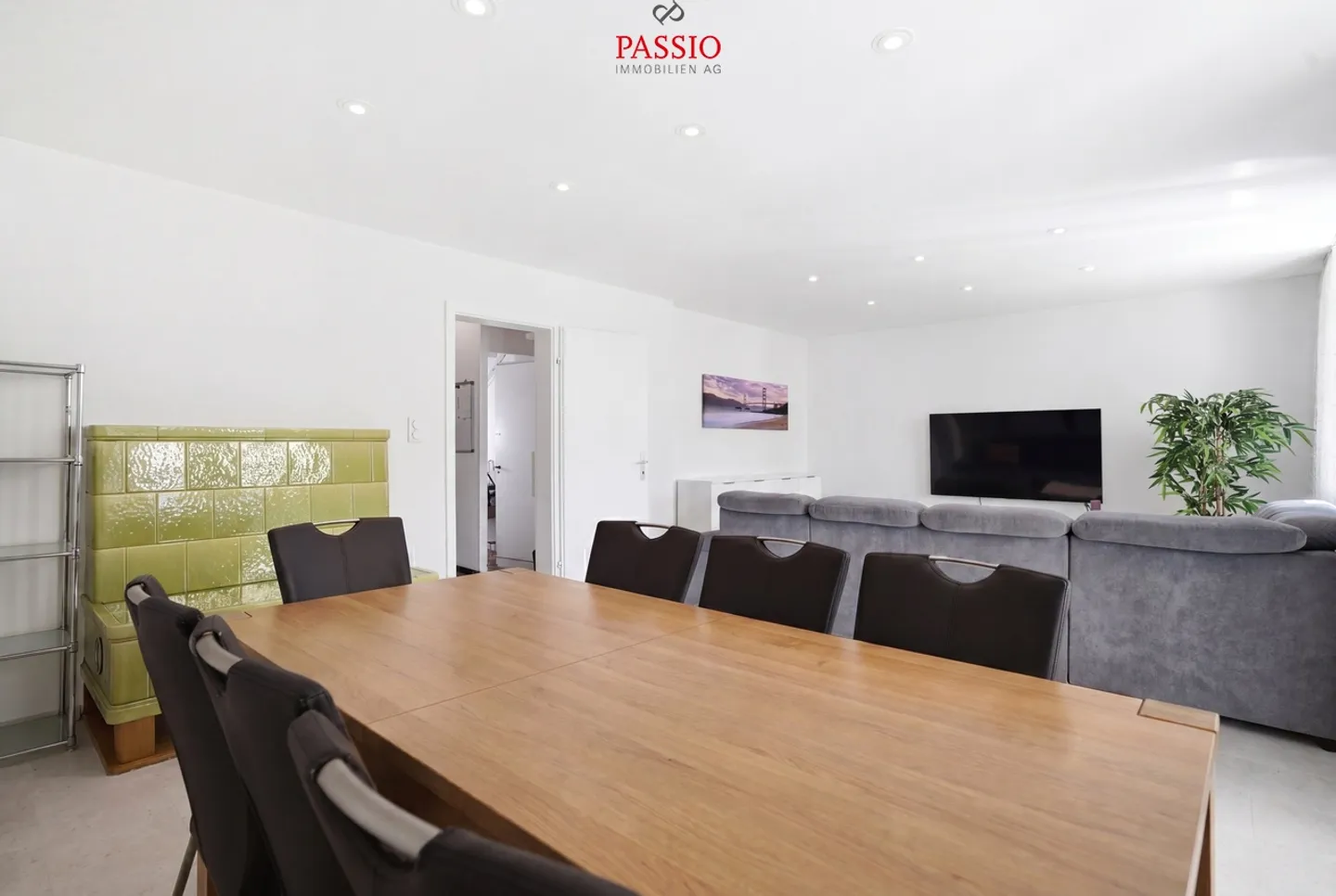 Casa spaziosa con giardino paradisiaco e tanto spazio - Foto 11 di 42