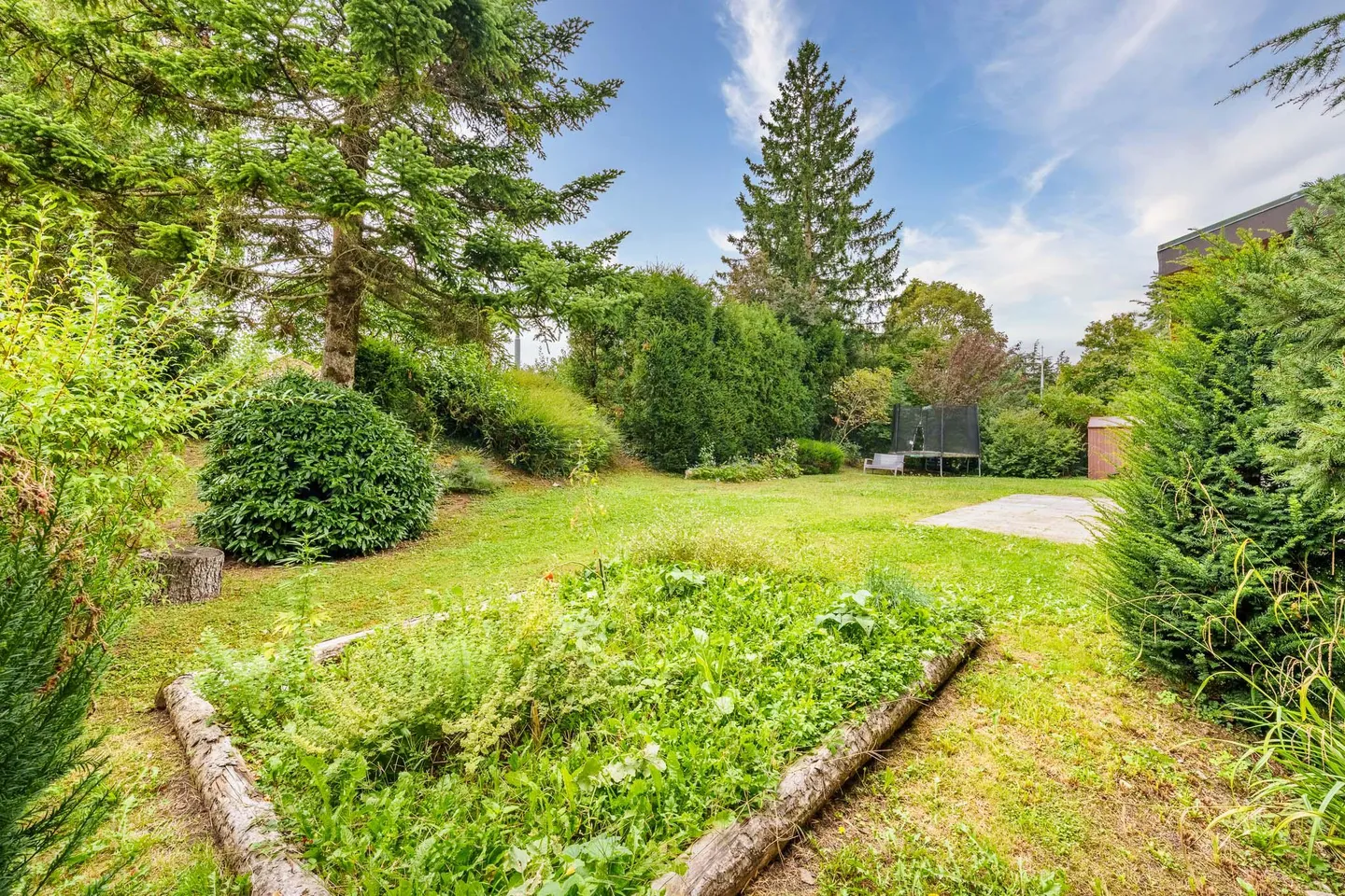 Einfamilienhaus mit schönem Garten - Foto 1 von 9