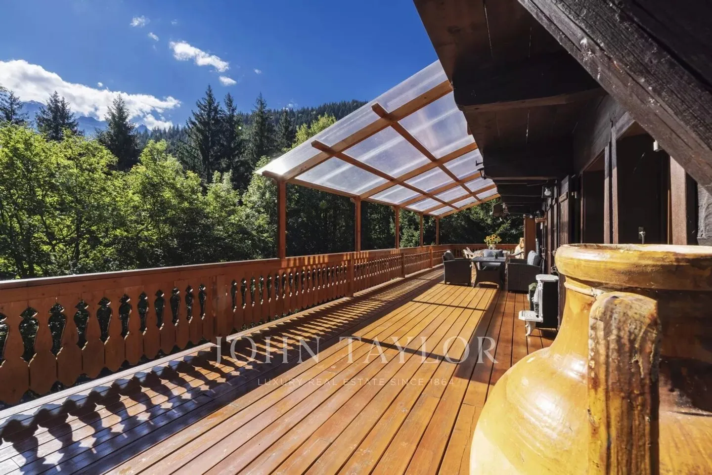 Extraordinary Chalet near the Portes du Soleil - Photo 7 of 13