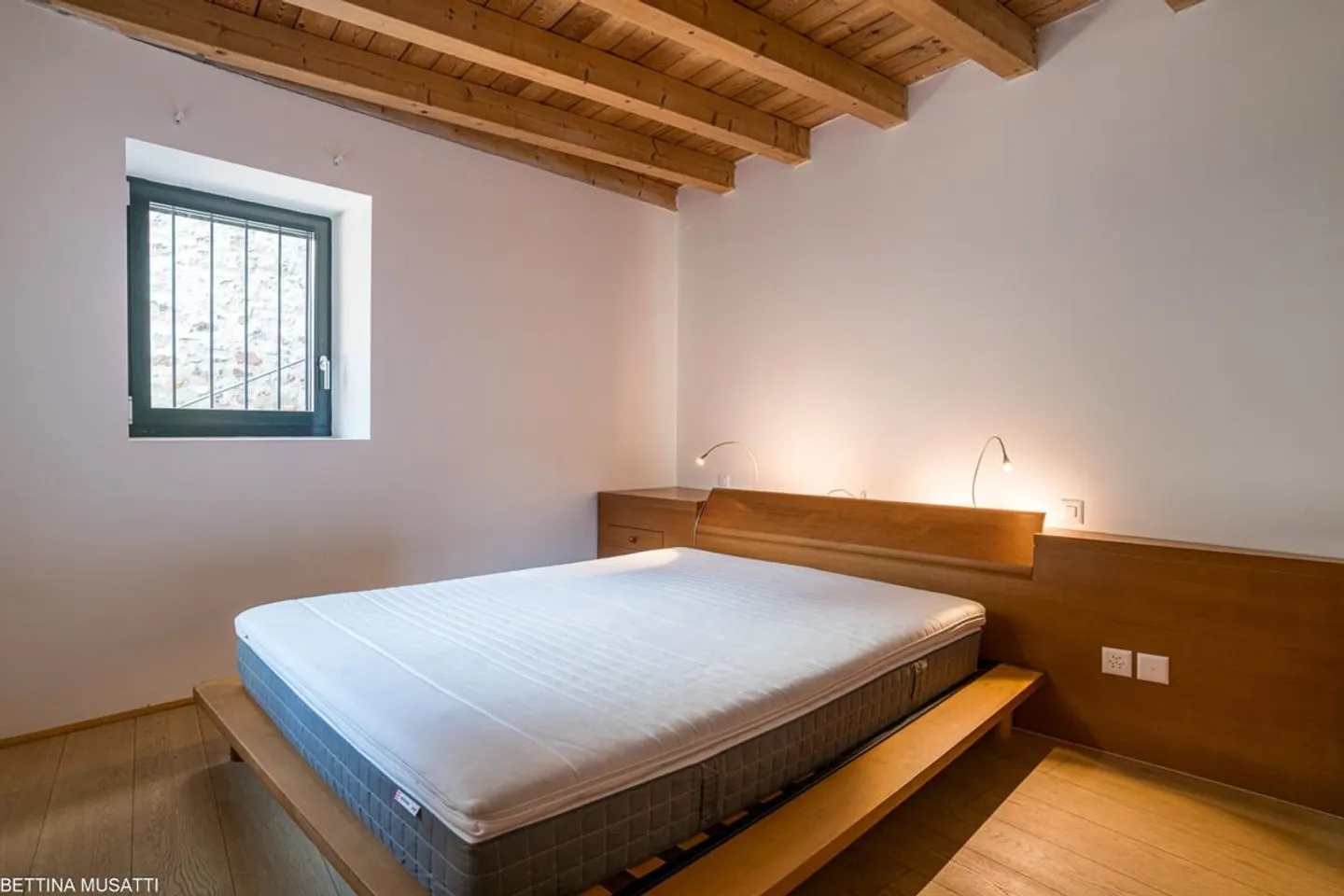 VICO MORCOTE WONDERFUL TICINESE HOUSE - Photo 6 of 15