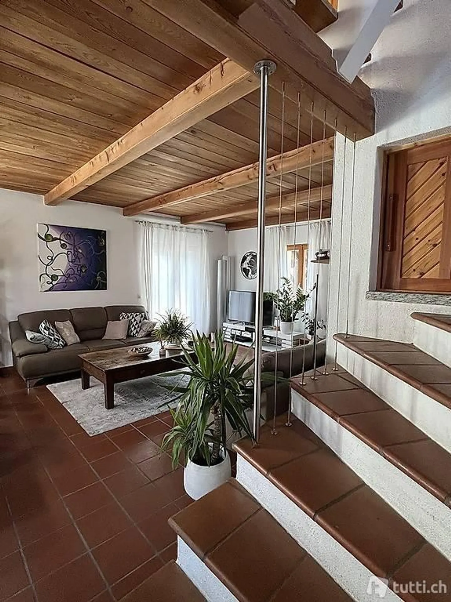 casa di 5 1/2 locali con giardino molto soleggiata con bella vista - Foto 4 di 31