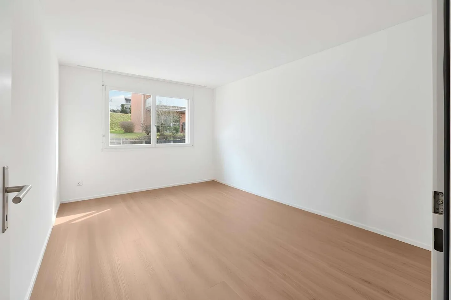 Qualità della vita sul Reno - Appartamento in proprietà con area giardino a Dachsen - Foto 8 di 11