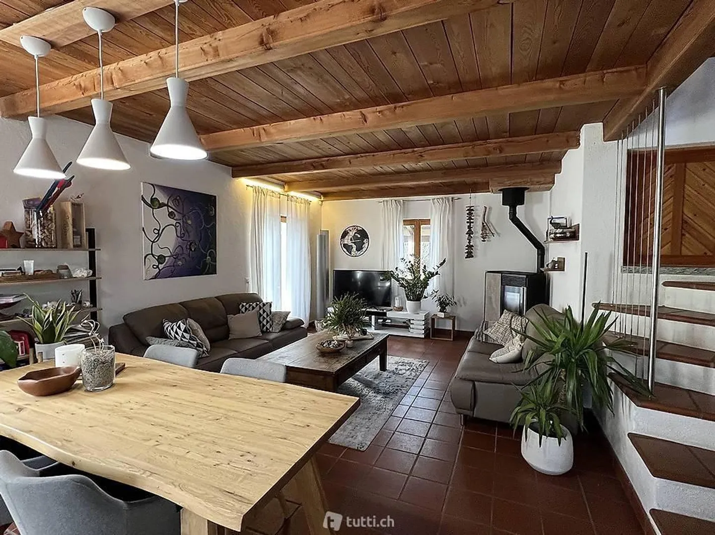 casa di 5 1/2 locali con giardino molto soleggiata con bella vista - Foto 3 di 31