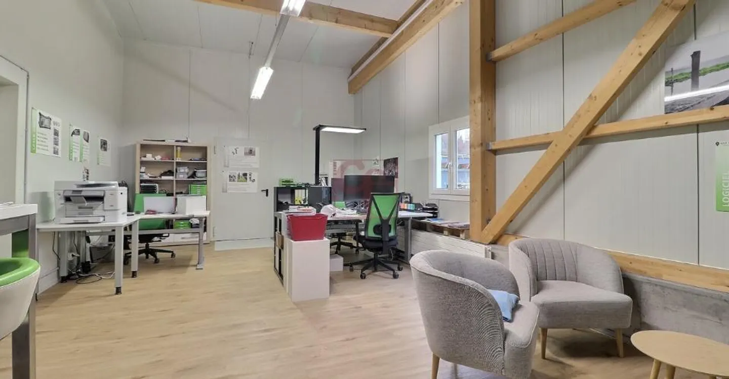 Modern workshop warehouse in Enney - Ideally located near Bulle - Photo 3 of 6