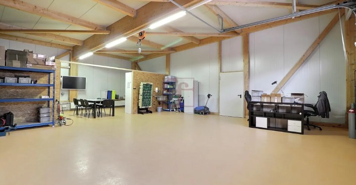 Modern workshop warehouse in Enney - Ideally located near Bulle - Photo 6 of 6
