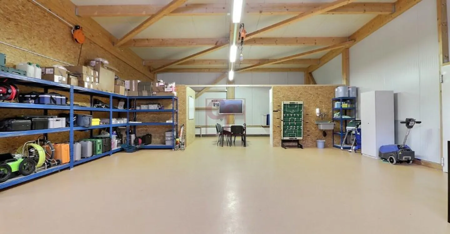 Modern workshop warehouse in Enney - Ideally located near Bulle - Photo 5 of 6