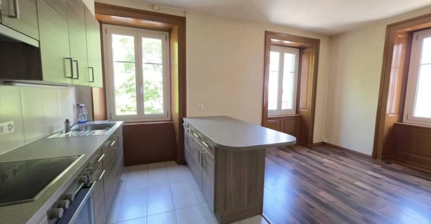 Beautiful apartment with balcony - Photo 4 of 6