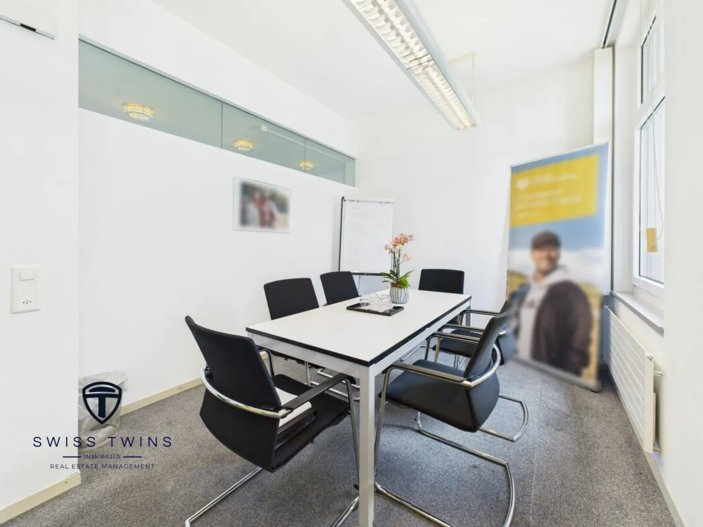 Espace Commercial Central - Idéal pour Bureau ou Vente - Photo 4 sur 13