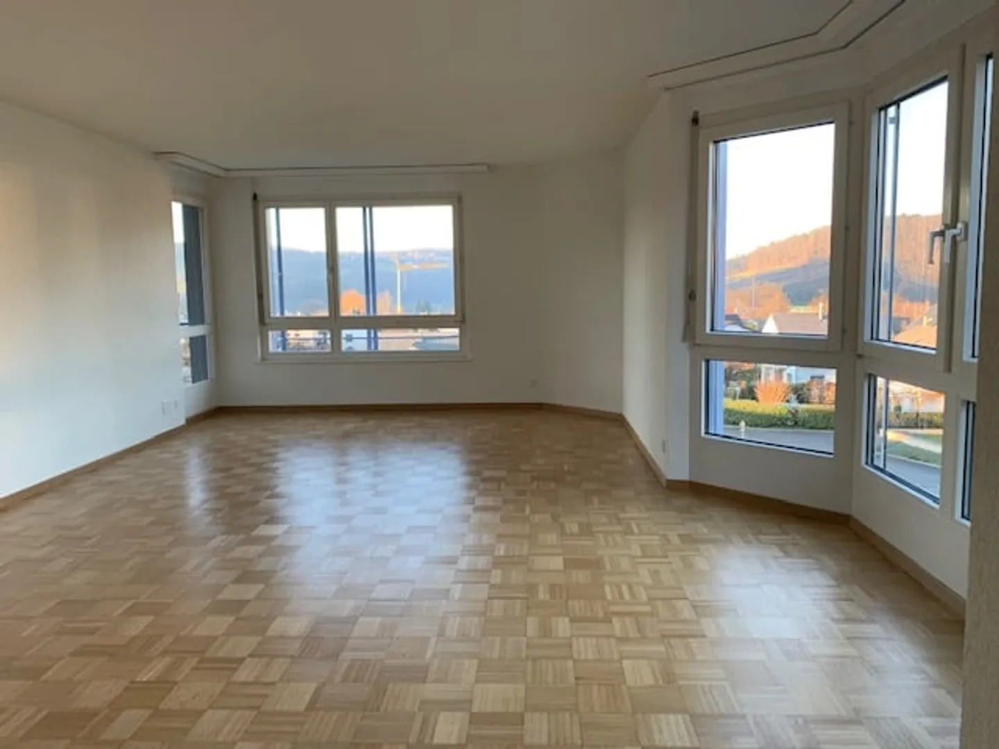 4.5-room garden apartment in a quiet location in Bubendorf - Photo 3 of 11