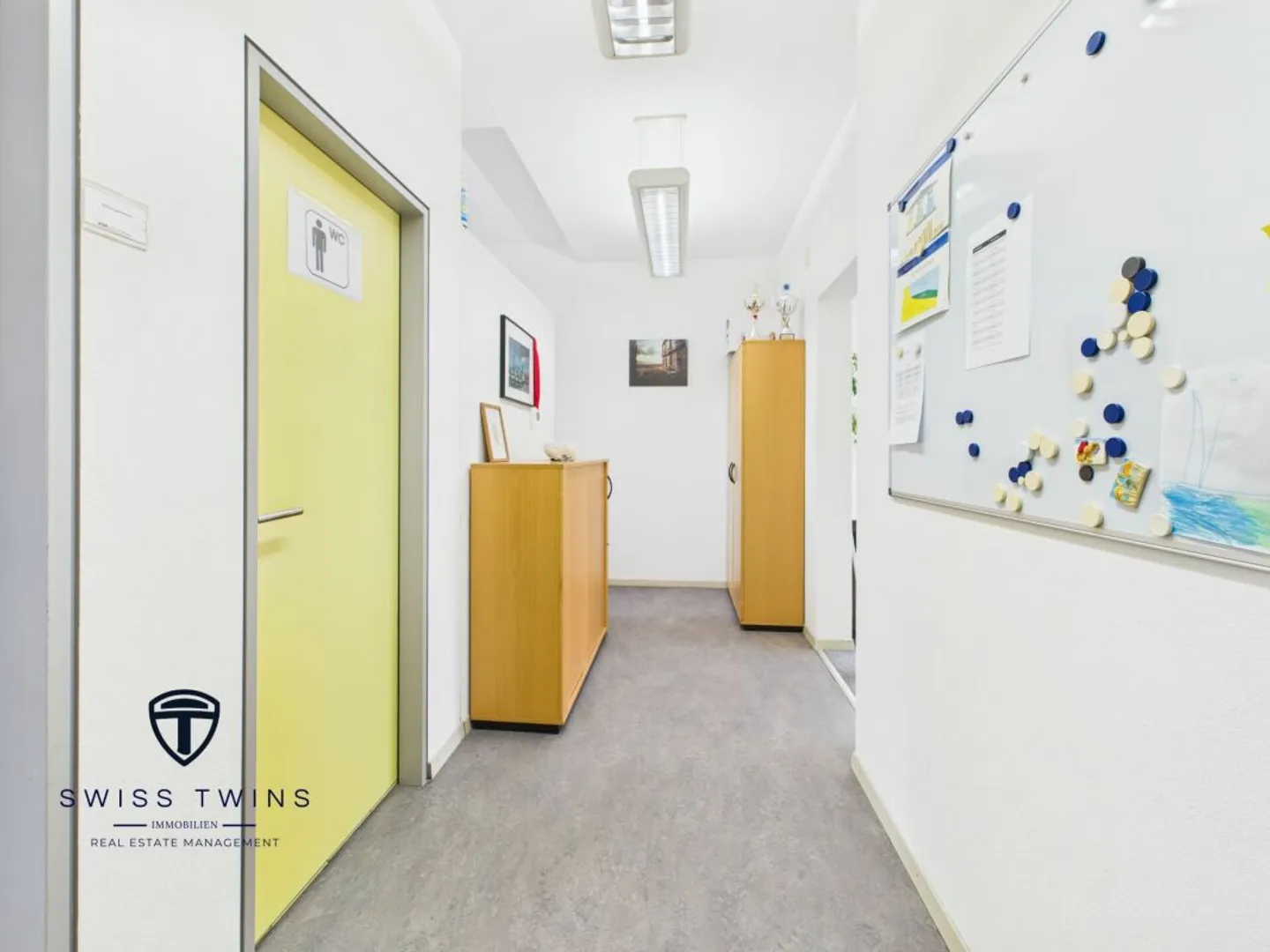 Espace Commercial Central - Idéal pour Bureau ou Vente - Photo 9 sur 13