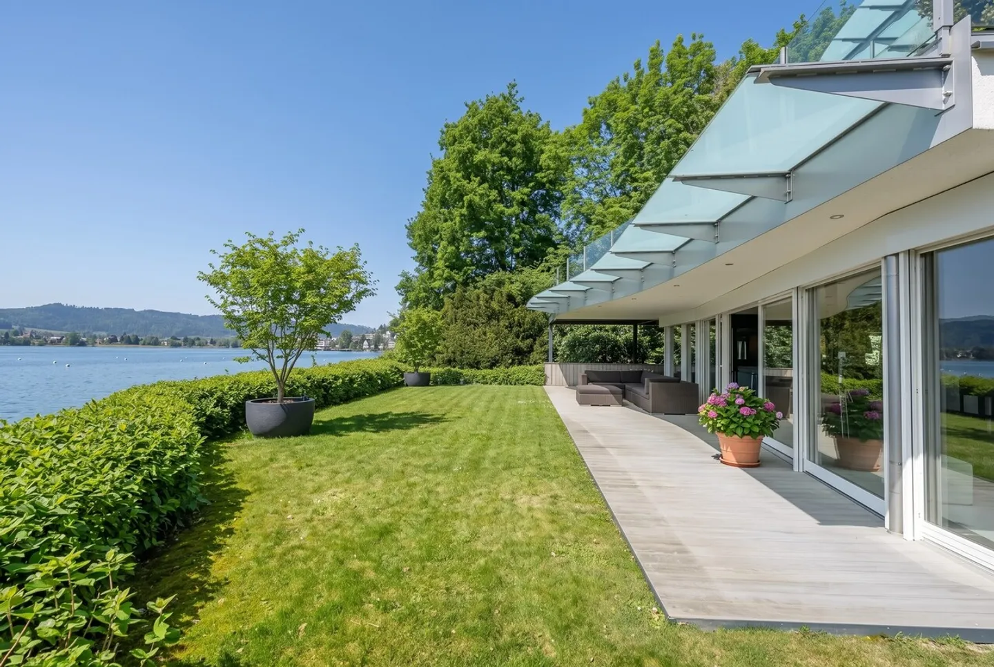 Exclusive Garden Apartment with Lake Access - Photo 2 of 14
