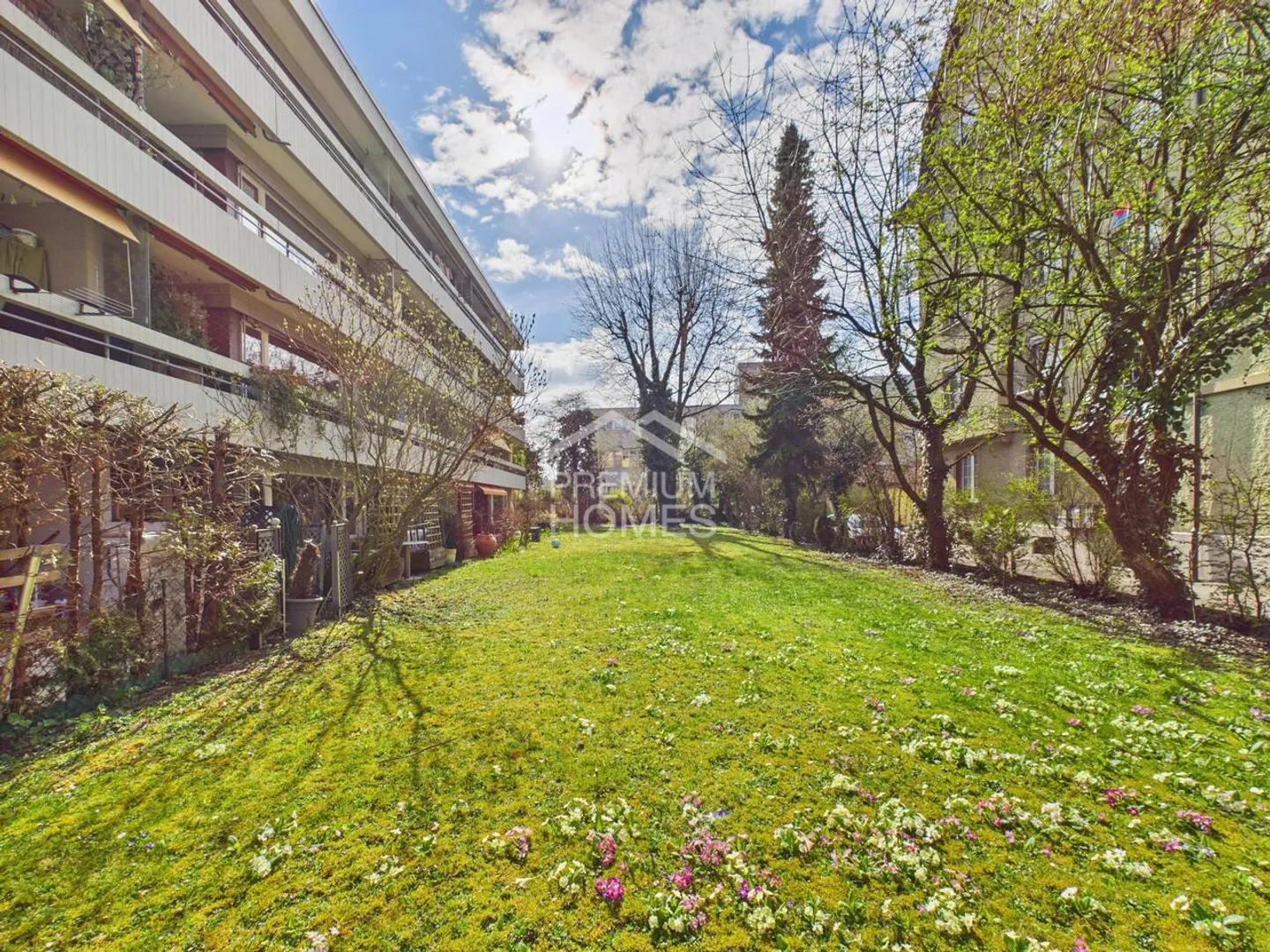 Affordable Living in the Heart of the City - Photo 9 of 10